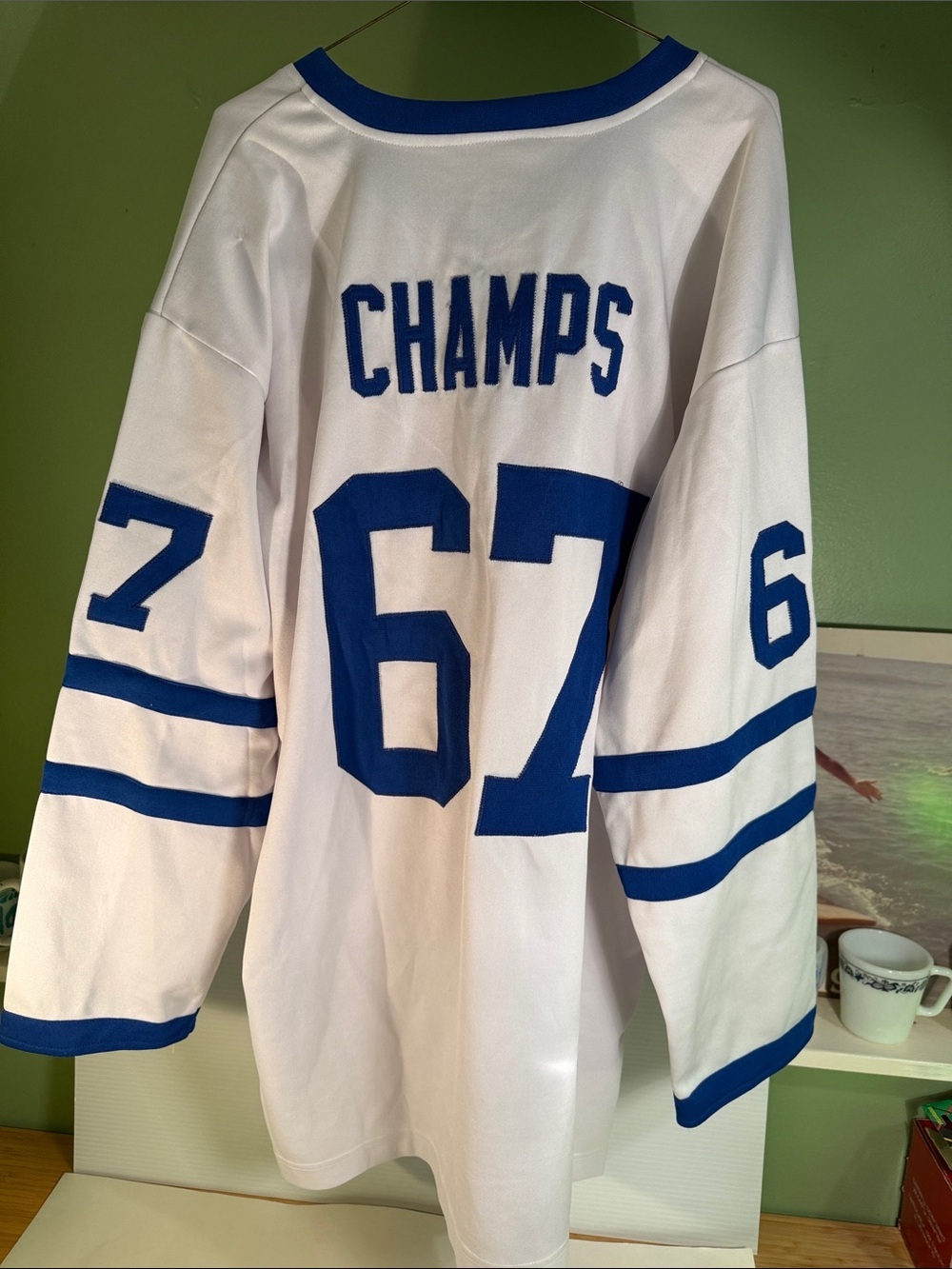 Toronto Maple Leafs White & Royal Blue Hockey Jersey - Picture 2 of 7